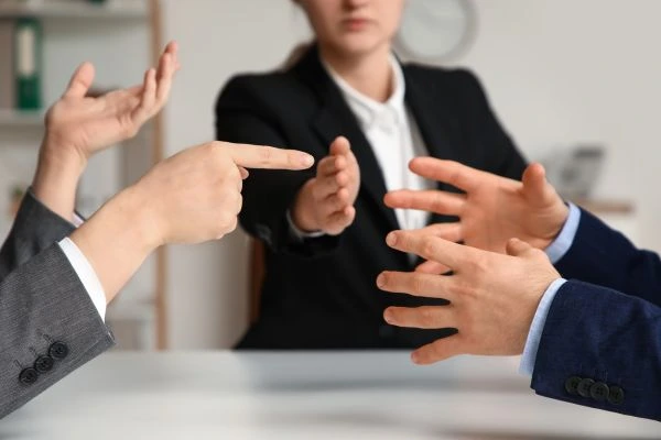 How Can Divorce Mediation Help You Avoid Court St Austell